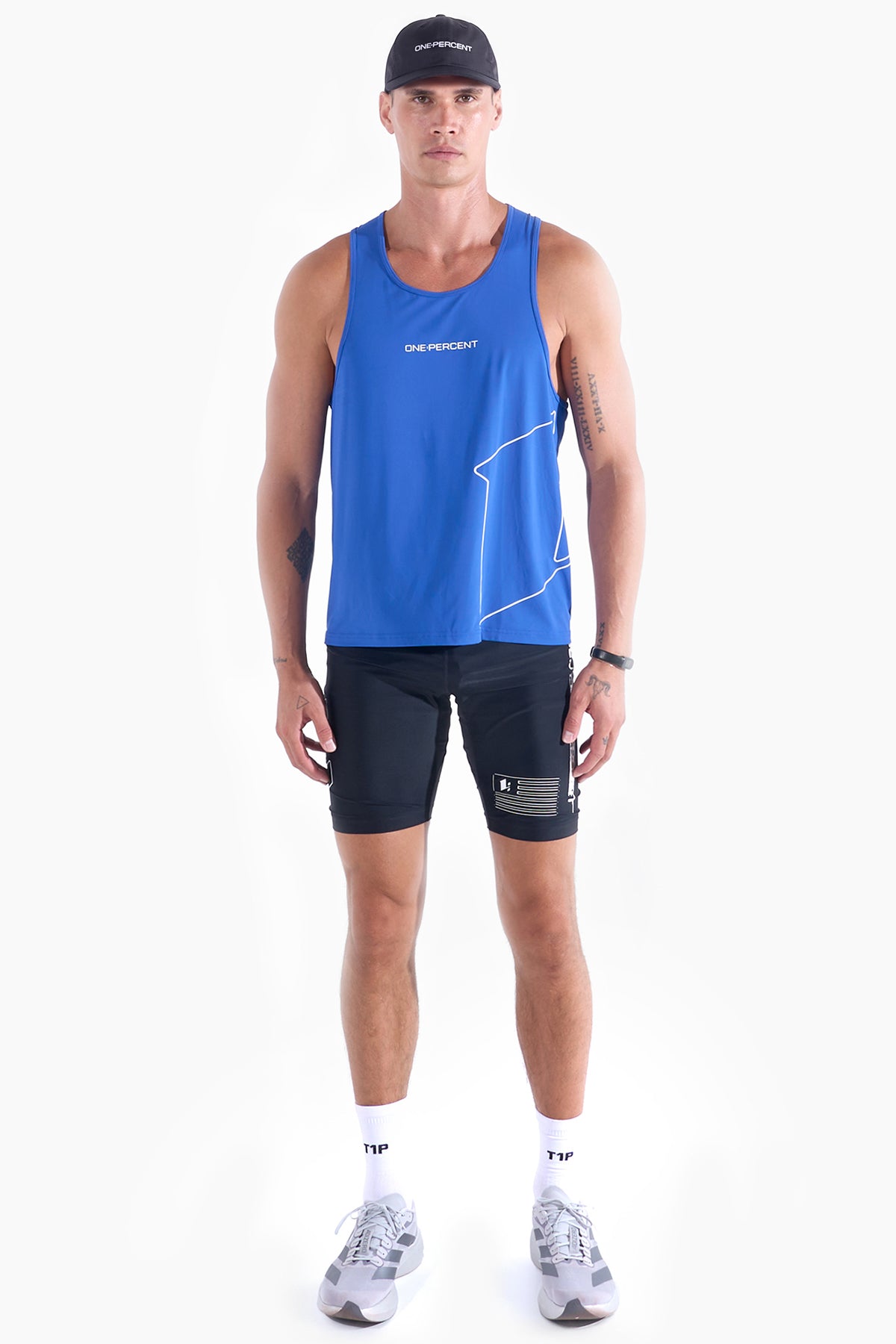 RACING CAP — on model