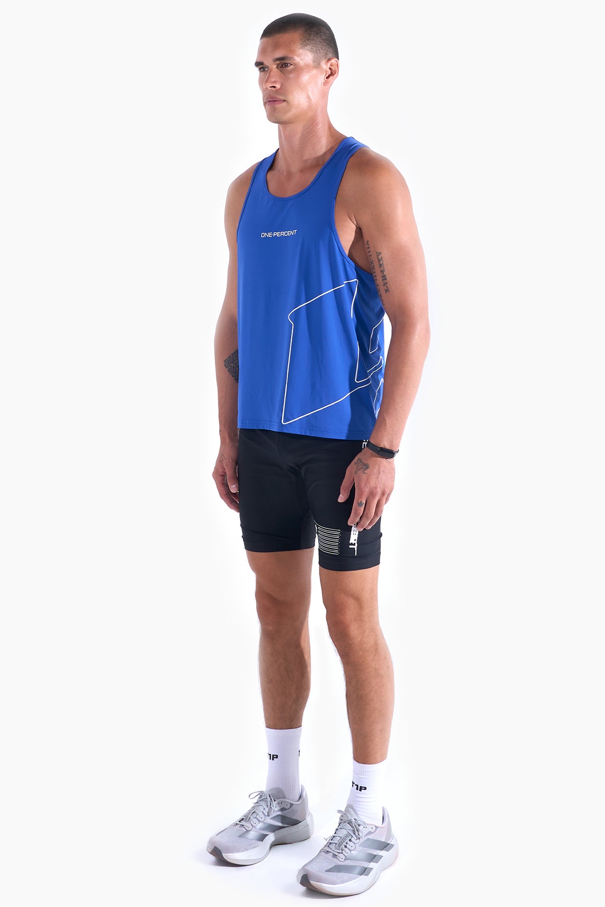 COMPRESSION HALF TIGHTS — on model